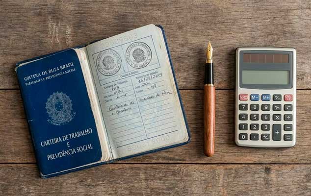 CLT Carteira de Trabalho - C&aacute;lculo de Horas